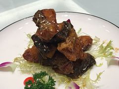 本帮熏鱼-骏莱海鲜鱼港(五角场店)