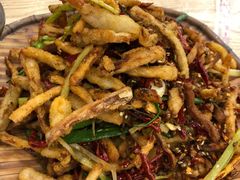 -江城燕子大排档(江汉路步行街店)