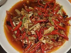 -川流不息·地道川菜·小龙虾(松东路店)