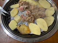 韩盐美式肥牛-牛味道炭火烤肉(湖前总店)