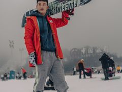 -鳌山滑雪度假区