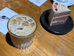 -房角石咖啡与书(吉大南校店)