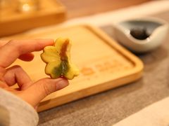 -梅间堂茶馆(绿地缤纷城店)