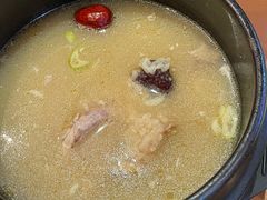 -长寿参鸡汤(朝韩风情街店)
