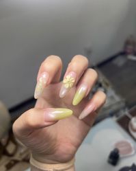 -晨·艺美甲美睫