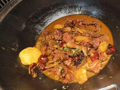 -小炉灶铁锅炖