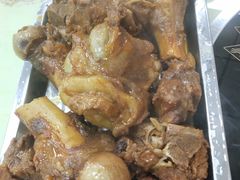 -荣吉招牌自助骨头锅(顾乡店)