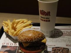 -The Habit Burger Grill 哈比特汉堡(复兴soho店)