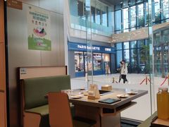 景观位-海底捞火锅(新松江路生日主题店)