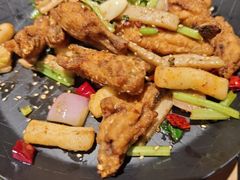 -川堂风·跷脚牛肉·乐山爆炒(宝山日月光店)