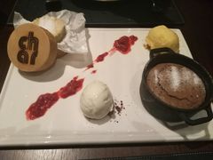 -恰餐厅及酒吧 CHAR Bar & Grill (北京丽都皇冠假日店)