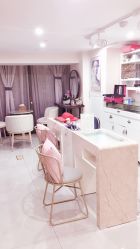 -同芙舍予专业健康美容