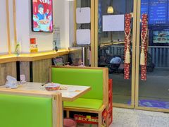 -弘束束柳州深巷螺蛳粉(珠江路店)