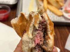 -FATBURGER 特富客汉堡(外交公寓店)