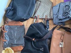 -爱革·洗衣改衣·洗鞋修鞋·洗包修包·奢侈品护理(宝地广场店)