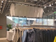 -迪桑特DESCENTE(北京三里屯BLANC店)
