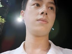 -新华书店(白岩路二巷店)