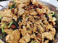 -丹水桥地锅鱼·翘嘴鲌·地方特色全鱼宴(丹江口大坝店)