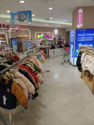 -孩子王童乐园(唐山万达广场店)