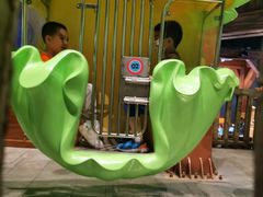 -蓝精灵乐园·世茂精灵之城主题乐园