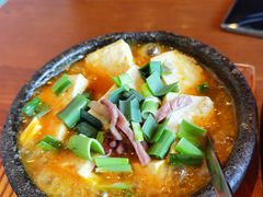 -云海肴·汽锅鸡·云南菜(天山百盛优客店)