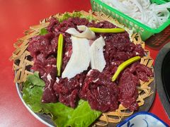 -潮汕·草根牛肉档(上海荟聚城市集市店)