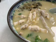 -明呈黄鱼面馆(斜土路店)