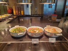 -圣丰索菲特·2 On 988 Café 自助餐厅