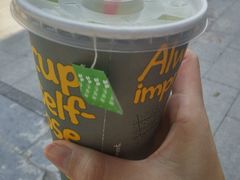 -熊猫一间店欧式奶茶铺