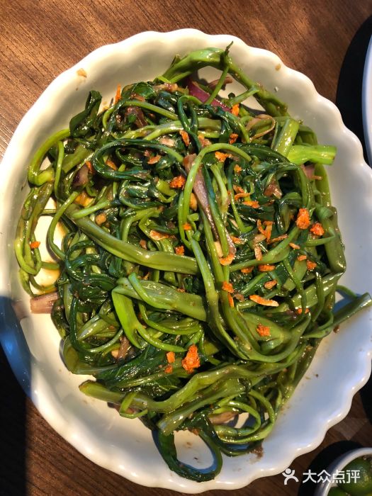 大头虾越式风味餐厅(光明广场店)马拉盏炒通菜图片