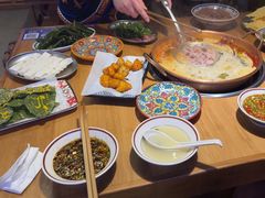 -洱火云南酸菜牛肉火锅(石景山当代商城店)