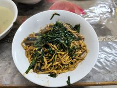 -三百碗宝应长鱼面(板仓街店)