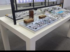 -造寸眼镜·蔡司官方授权店(东门店)