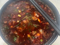 -牵人麻辣粉(粉巷店)