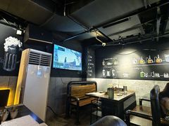 -麦凯伦烧烤·精酿超级工厂店(金桥总店)