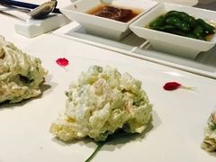 牛油果三文鱼塔-老正兴菜馆(福州路店)