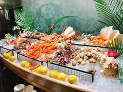 -圣丰索菲特·2 On 988 Café 自助餐厅