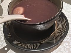 红豆沙汤圆-维园悦谱·海派家常菜(乌鲁木齐南路店)