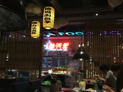 大堂-船梆煮•蒸汽海鲜·炉火烤肉(五四广场店)