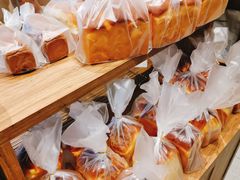 -沁屋面包店(人民东路店)