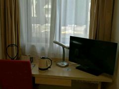 -锦江之星(广州海珠江泰路地铁站店)