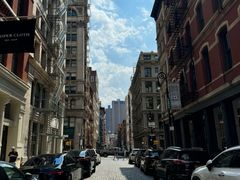 -Mountain House East Village 川山甲