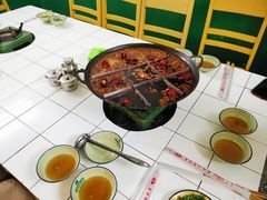-石灰市老火锅(北滨路店)
