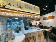 -馋三尺蟹粉小笼(人民广场店)