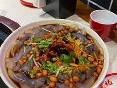 -玺炖·中国铁锅炖(虹桥天街店)
