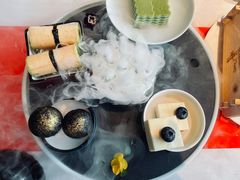 -馋遇江南·精致湖景雅宴(东方之门店)