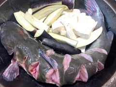 -满兴咱妈烀饼铁锅炖(兰州北街店)