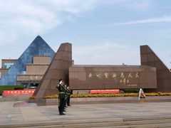 -上海市龙华烈士陵园