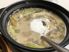 -品香菜馆(旗峰路中侨大厦店)