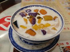 -广信牛奶甜品世家(台东店)